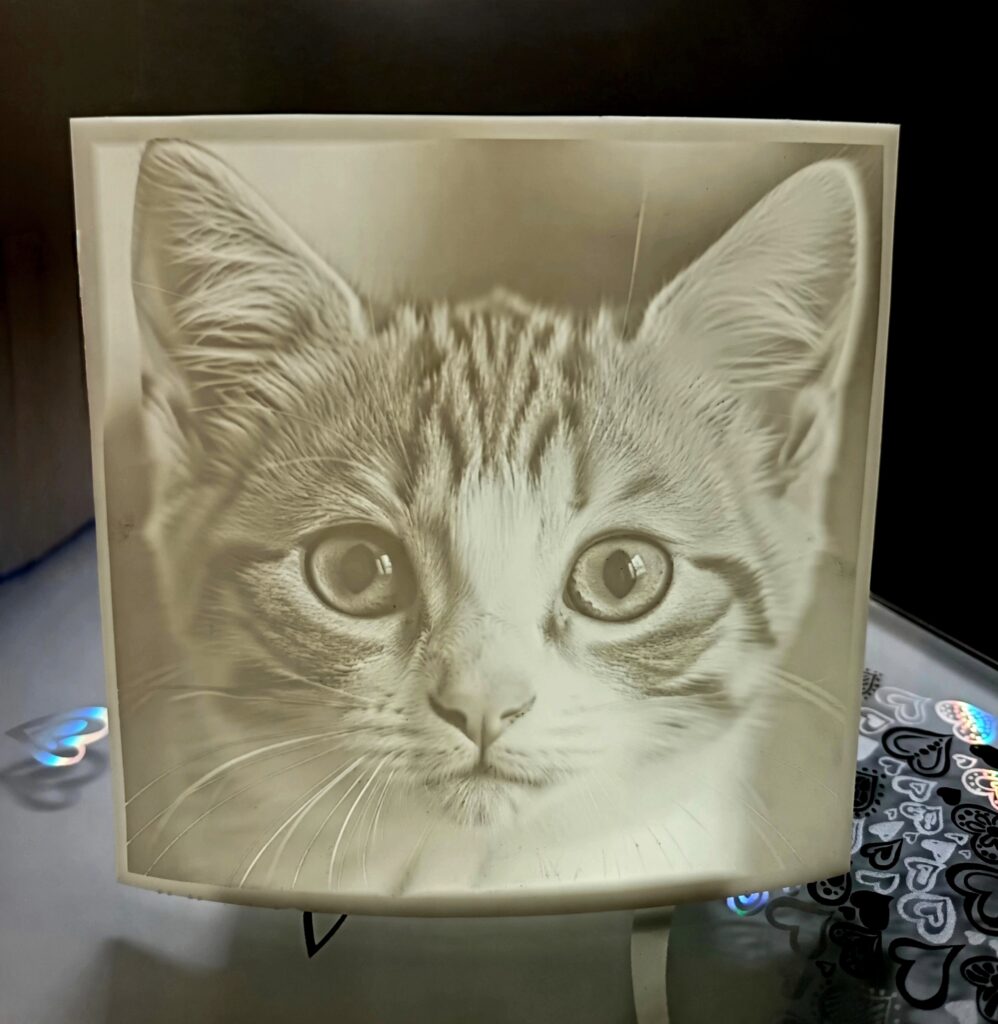 Litofania personalizzata con foto su base luminosa